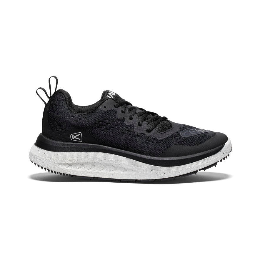 Keen Men's WK400 Walking Shoe | Black/White 3 Keen Men's WK400 Walking Shoe | Black/White