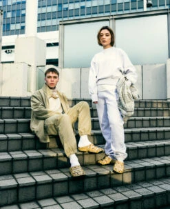 Keen Men's Yogui Arts Clog X THC | Caffe Latte Paisley 16 Keen Men's Yogui Arts Clog X THC | Caffe Latte Paisley -Keen MYoguiArtsLifestylePDPSingleLeft