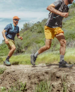 Keen Men's Zionic Waterproof Hiking Boot | Black/Steel Grey 19 Keen Men's Zionic Waterproof Hiking Boot | Black/Steel Grey -Keen M ZionicMidLifestyleRightSingle