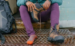 Keen Men's Revel IV Polar Waterproof Boot | Dark Earth/Caramel Cafe 15 Keen Men's Revel IV Polar Waterproof Boot | Dark Earth/Caramel Cafe -Keen Revel1024136PDPLifestyle1