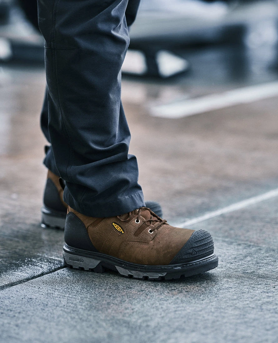 Keen Men's Camden 8" Insulated Waterproof Boot (Carbon-Fiber Toe) | Leather Brown/Black 11 Keen Men's Camden 8" Insulated Waterproof Boot (Carbon-Fiber Toe) | Leather Brown/Black - Image 9