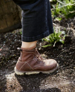 Keen Women's San Jose 6" Boot (Soft Toe) | Gingerbread/Off White -Keen SDD 496 PDP SanJose 1024570 Left Image