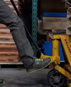 Keen Men's Vista Energy (Carbon-Fiber Toe) | Magnet/Green Glow -Keen SDD 554 VistaEnergy 1026886 Left Image