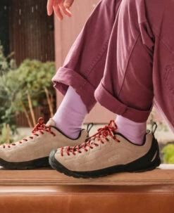 Keen Women's Jasper Suede Sneakers | Brindle/Tillandsia Purple 16 Keen Women's Jasper Suede Sneakers | Brindle/Tillandsia Purple -Keen WJasperLifestylePDPLeft 84d139a7 6eb7 416c 836d ee2080692c77