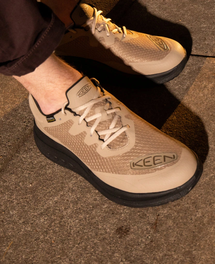 Keen Men's WK400 Waterproof Walking Shoe | Timberwolf/Black 11 Keen Men's WK400 Waterproof Walking Shoe | Timberwolf/Black - Image 9