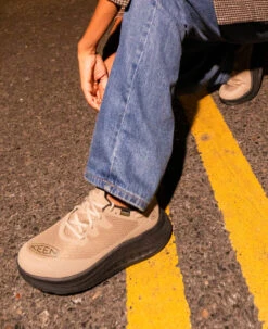 Keen Women's WK400 Waterproof Walking Shoe | Triple Black 17 Keen Women's WK400 Waterproof Walking Shoe | Triple Black -Keen WK400 lifestyle WP Womens 2 de5c3da2 f02a 4434 939d 96184e674fba