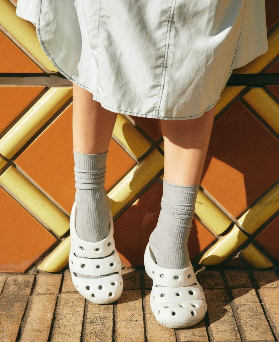 Keen Women's Yogui Clog | Magnet/Black 9 Keen Women's Yogui Clog | Magnet/Black - Image 7