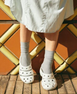 Keen Women's Yogui Clog | Star White/Vapor 16 Keen Women's Yogui Clog | Star White/Vapor -Keen WYoguiLifestylePDPSingleLeft a6e478b3 78a7 4fe7 b740 5b62aae81a7b