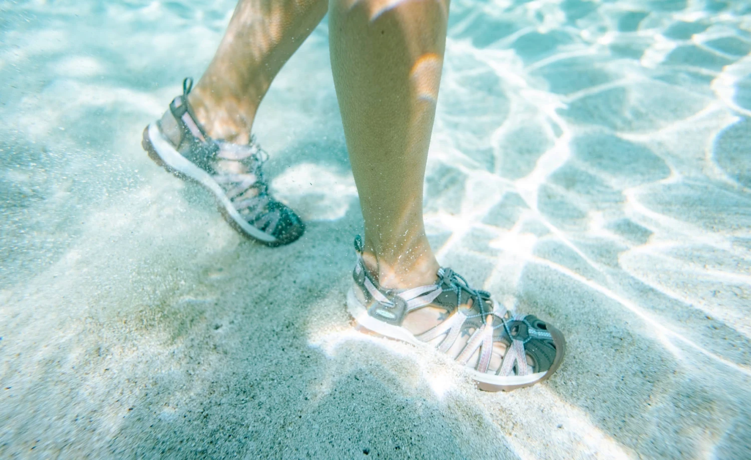 Keen Women's Whisper | Red Dahlia 9 Keen Women's Whisper | Red Dahlia - Image 7