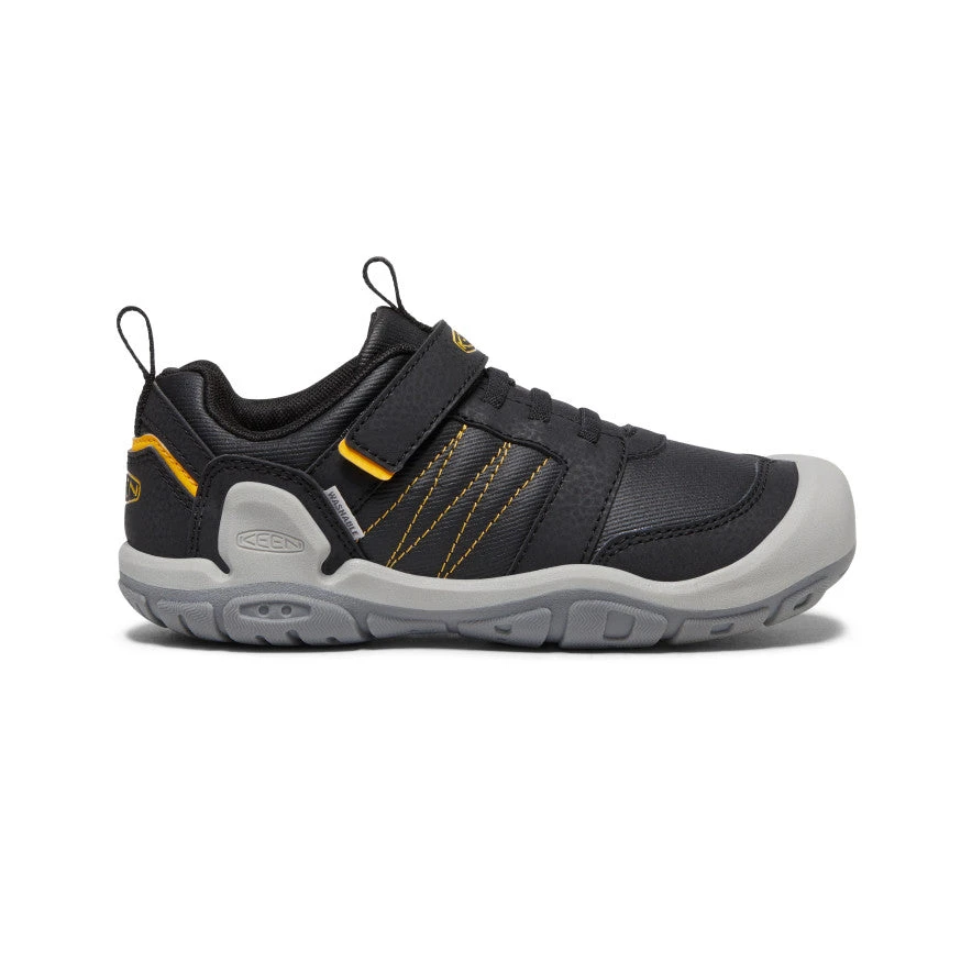 Big Kids' Knotch Peak Sneaker | Black/KEEN Yellow 3 Big Kids' Knotch Peak Sneaker | Black/KEEN Yellow